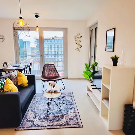 Comfy One Bedroom Flat With Parking&balcony-cd9 Apartment Luxembourg
