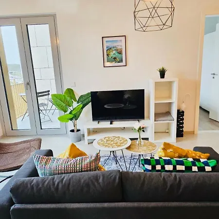 Apartment Comfy One Bedroom Flat With Parking&balcony-cd9